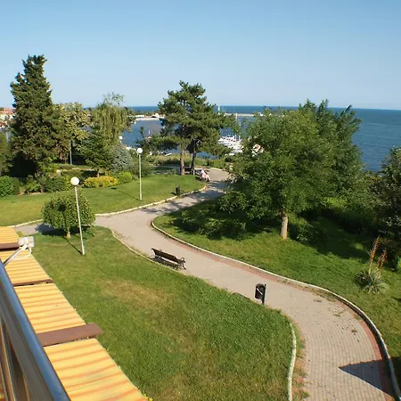 View Апартамент
