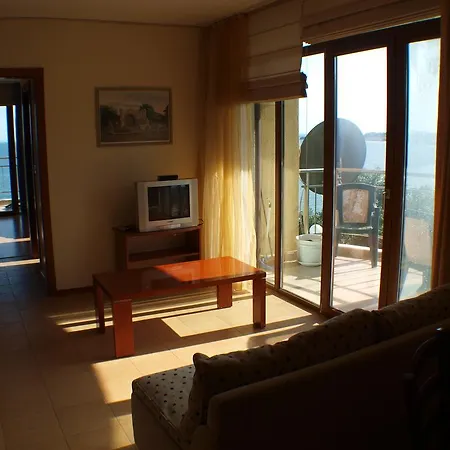 شقة View نيسيبار